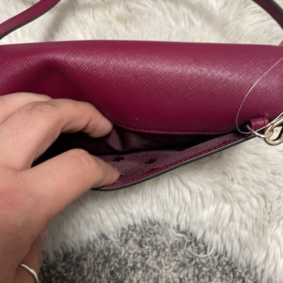✨ Kate Spade ,Laurel Way Winni ,Color is Cranberry ,Crossbody ✨ - Picture 11 of 12